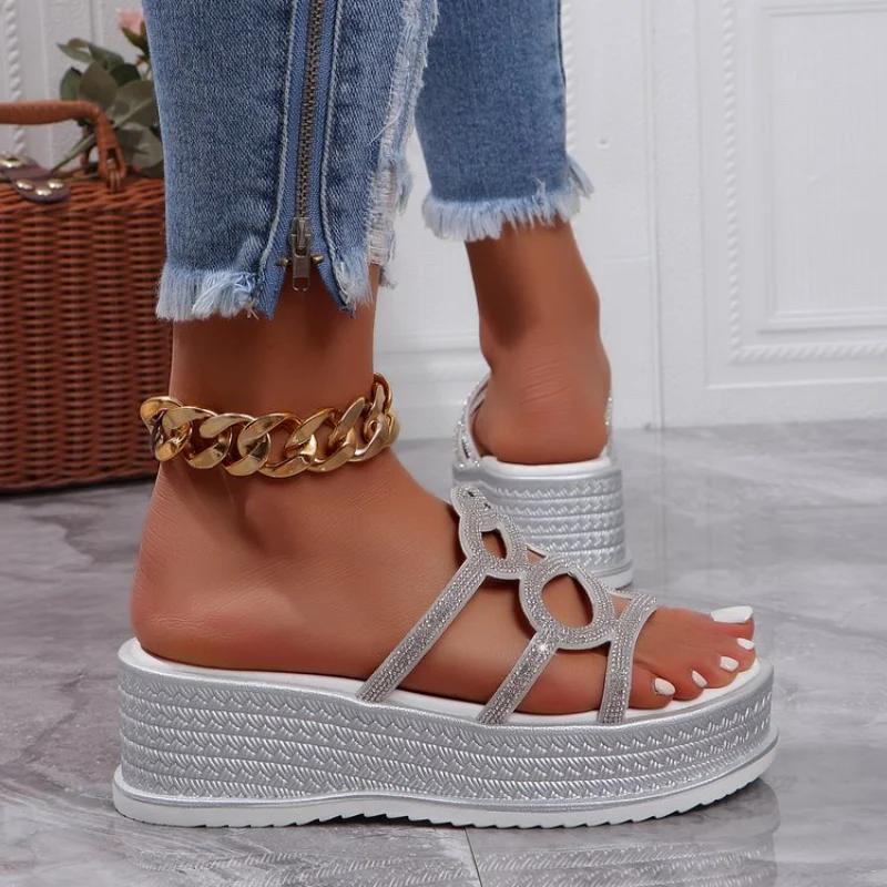 Women Summer Thick Soled Slippers Crystals Leisure Platform Mules Slippers New Female Outdoor Elegant Thick Sole Shoes 2024