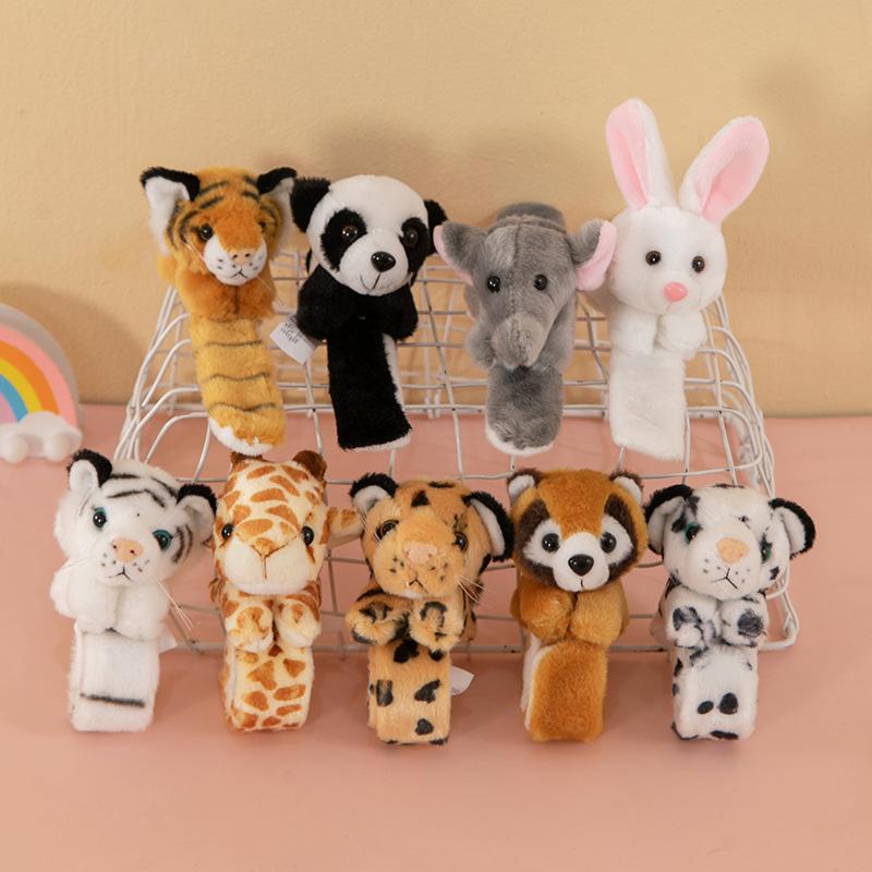

Leopard Print Tiger Plush Snap Bracelet - Cute Zoo Gift for Kids 20cm