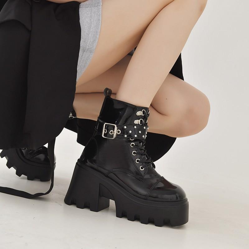

Women Patent Leather Short Boots Casual Non-slip Thick Bottom Shoes Large Size Lace-up Buckle Round Toe Comfortable High Heels 35 чёрный