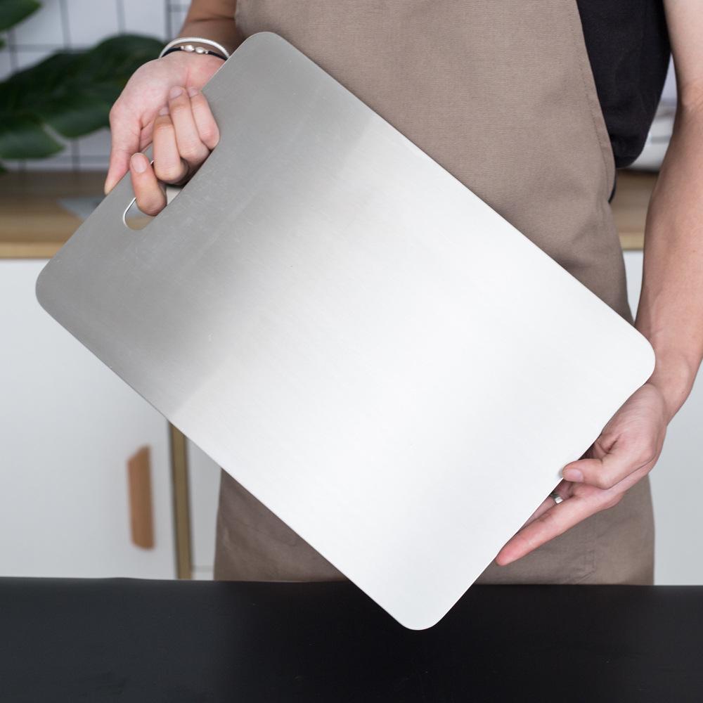 Planche à découper antibactérienne en titane et acier inoxydable - Résistante aux moisissures, planche à découper de cuisine de qualité médicale.