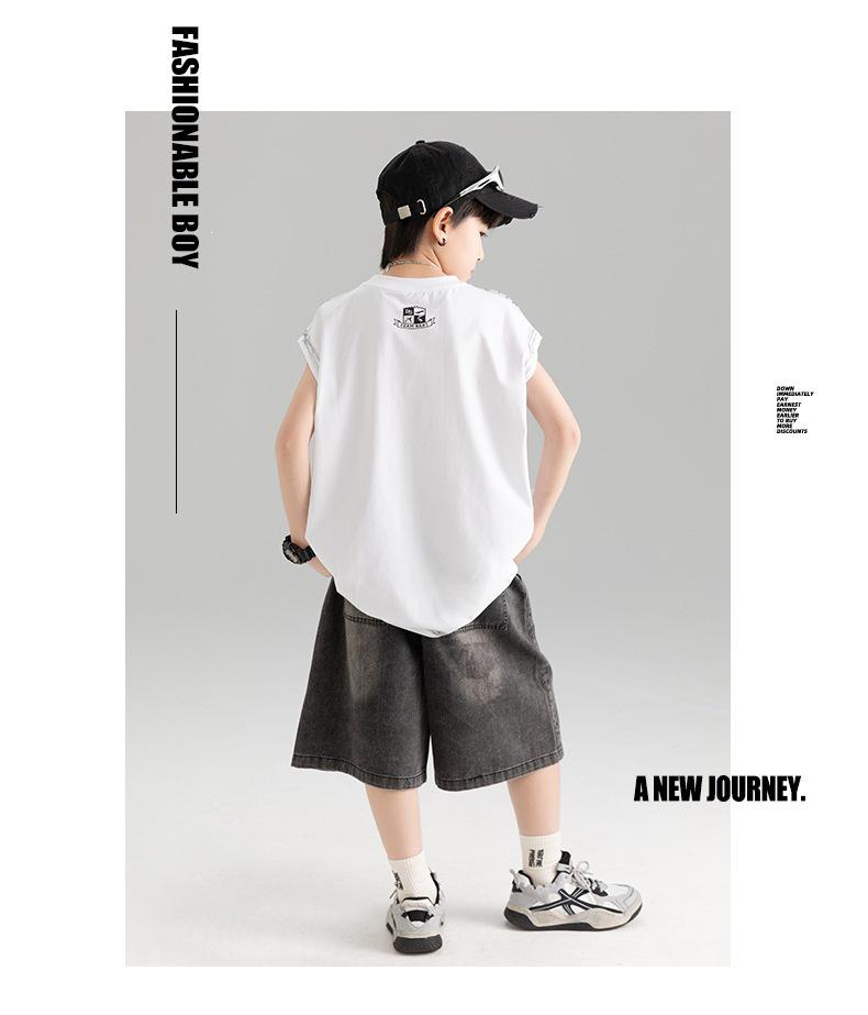 Boys' Trendy Sleeveless Set: Summer Thin Denim Bermuda Shorts & Spray Dye Print Vest T-shirt.