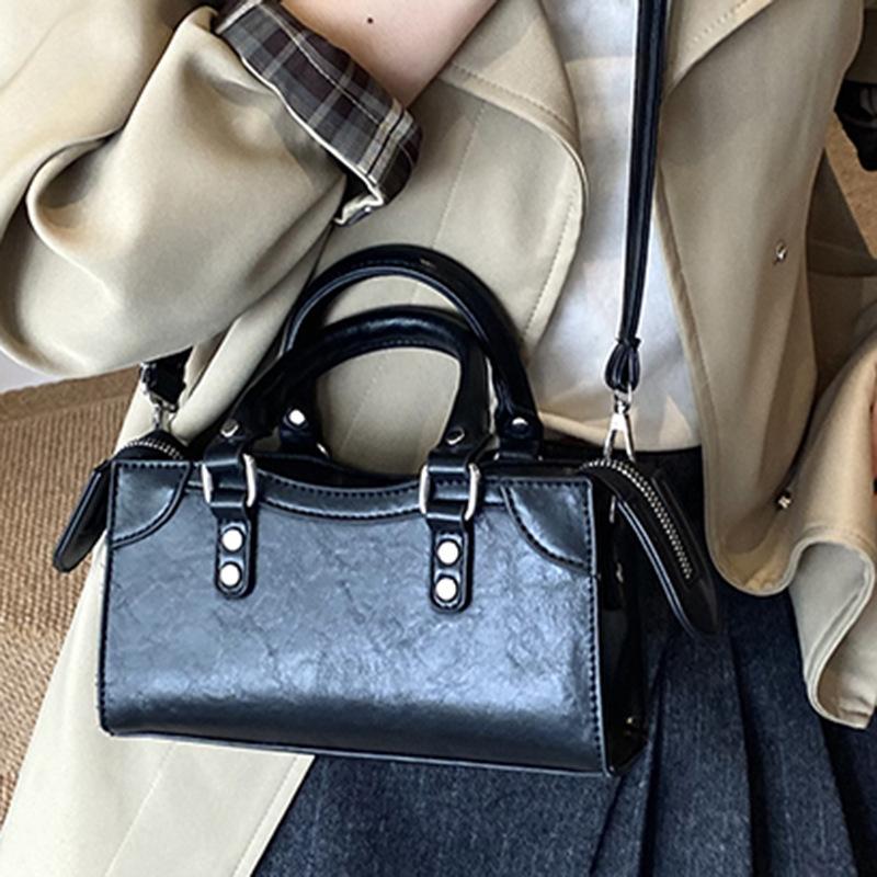 Summer Fashion Hand-held Trendy Bag Simple Small Square Bag High-quality Single-shoulder Crossbody Bag High Appearance Level