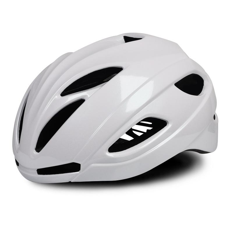 Bicycle Riding Helmet Road Bike Mountain Bike Men and Women 3D Integrated Molding Cycling Helmet