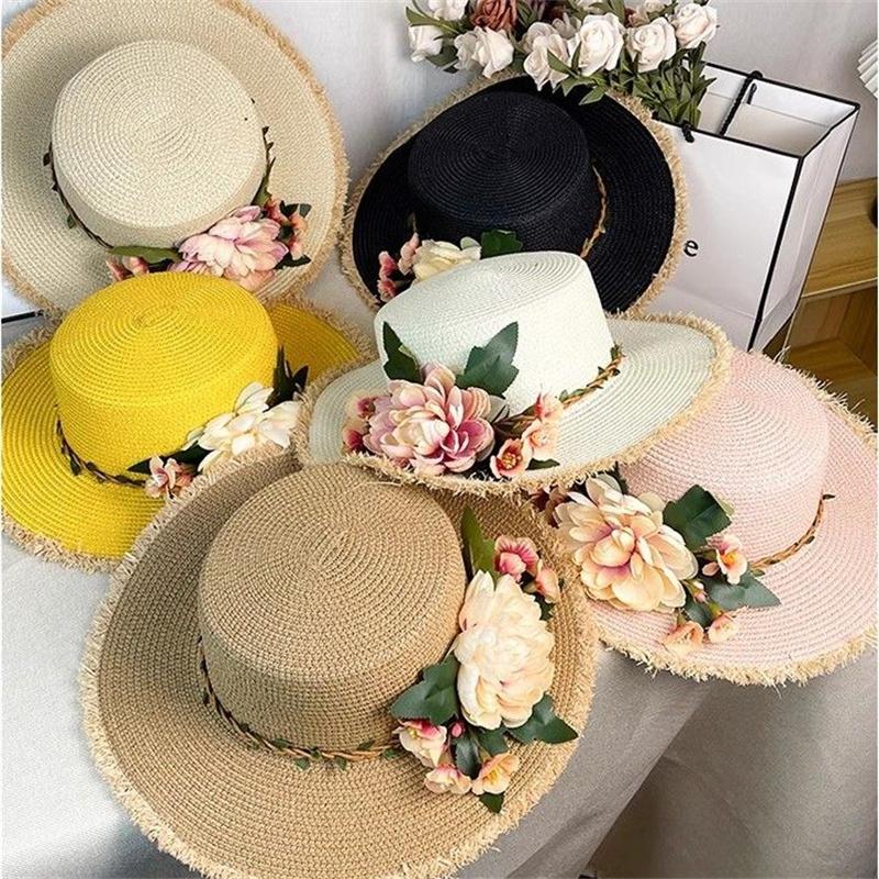 Beach Hat Flower Decoration Summer Straw Hat Women Summer Large Brim Color Matching Sun Hat Atmospheric Elegant Wedding Hat 2025