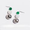 Design alla moda di alta gamma orecchini rotondi in metallo con agata verde orecchini in pietra naturale bianca unici per donna 95