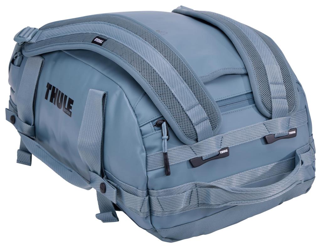 Thule Chasm Duffel Bag, 30L, Heavy-Duty, Weather-Resistant, Lockable Zipper Pulls, 1.2kg Capacity, Pond Gray