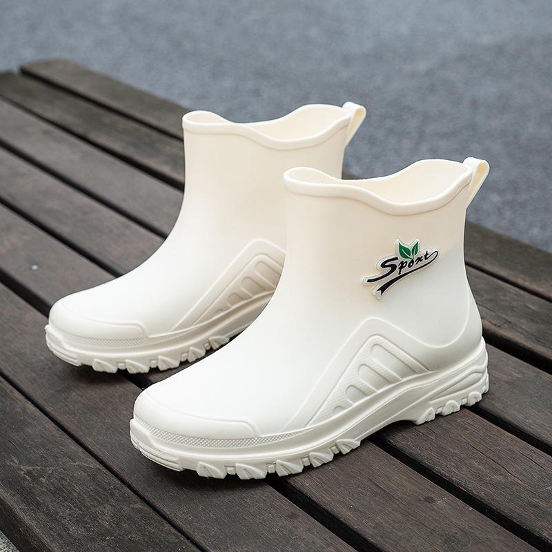 Short Rain Shoes Women's New Fashion Casual Thermal Shoes Overshoes Non-slip Velvet Student Rain Boots Water Shoes Women