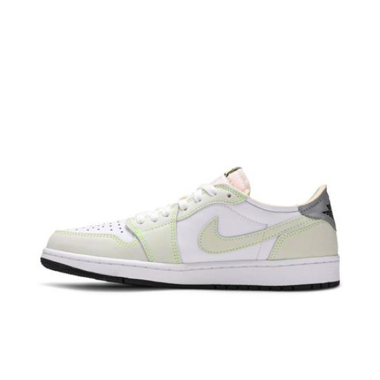 Air Jordan 1 Low OG Ghost Green DM7837-103