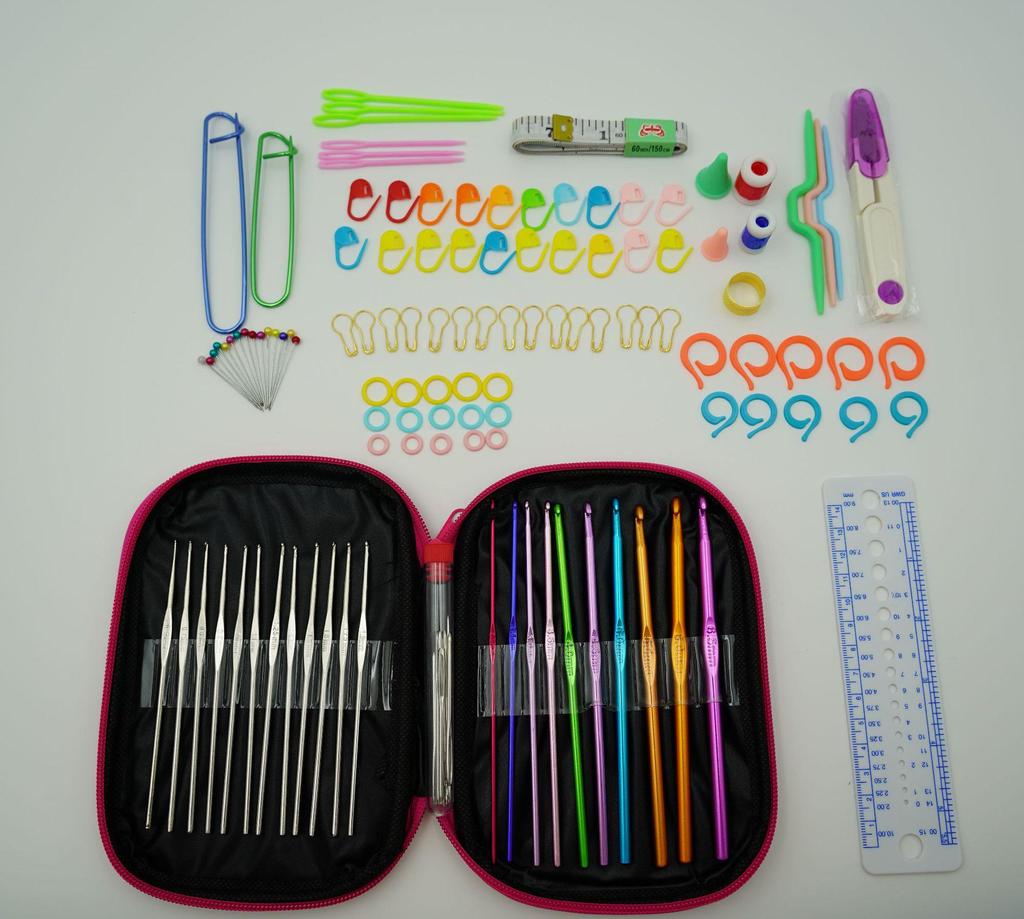 22-Piece Colorful Aluminum Crochet Hook Set with Leather Case