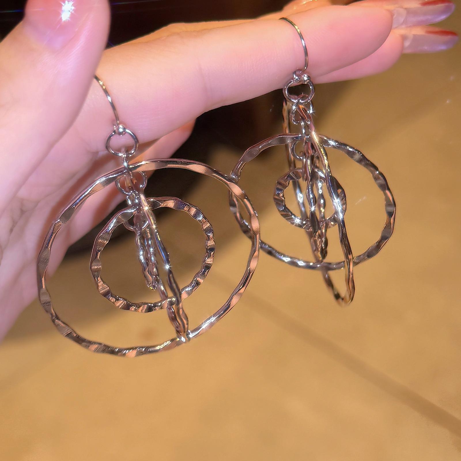 

Personality, cold style, design sense, multi-layer wavy earrings, women s geometric circle earrings, temperament, Internet celebrity earrings