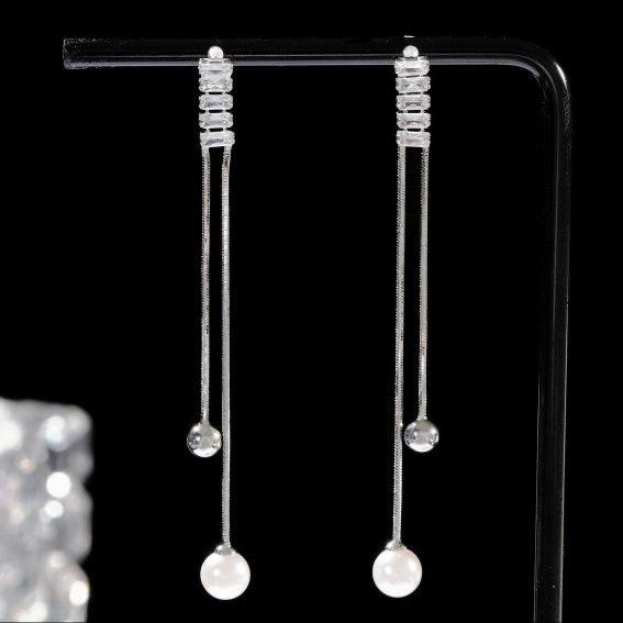 Super fairy long pearl fringed earrings, French retro temperament unique earrings earrings 925 silver needle