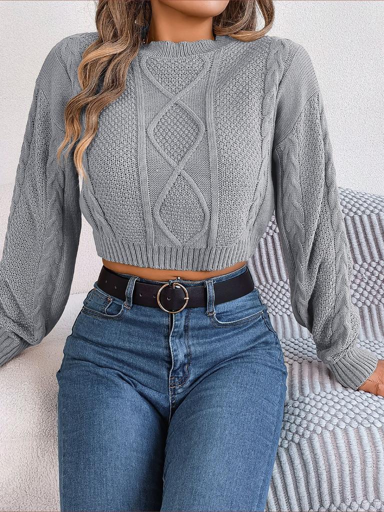 Autumn and Winter Casual Solid Color Twist Long-sleeved Pullover Navel-baring Sweater