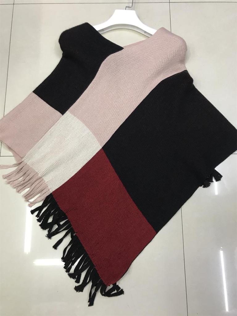 2022 Autumn/Winter Women's V-Neck Rainbow Tassel Cape Sweater