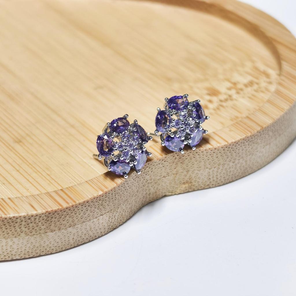 Gushen Petal Purple Zircon Stud Earrings - Lightweight, Cute Korean Style, Versatile Women's Floral Earrings.