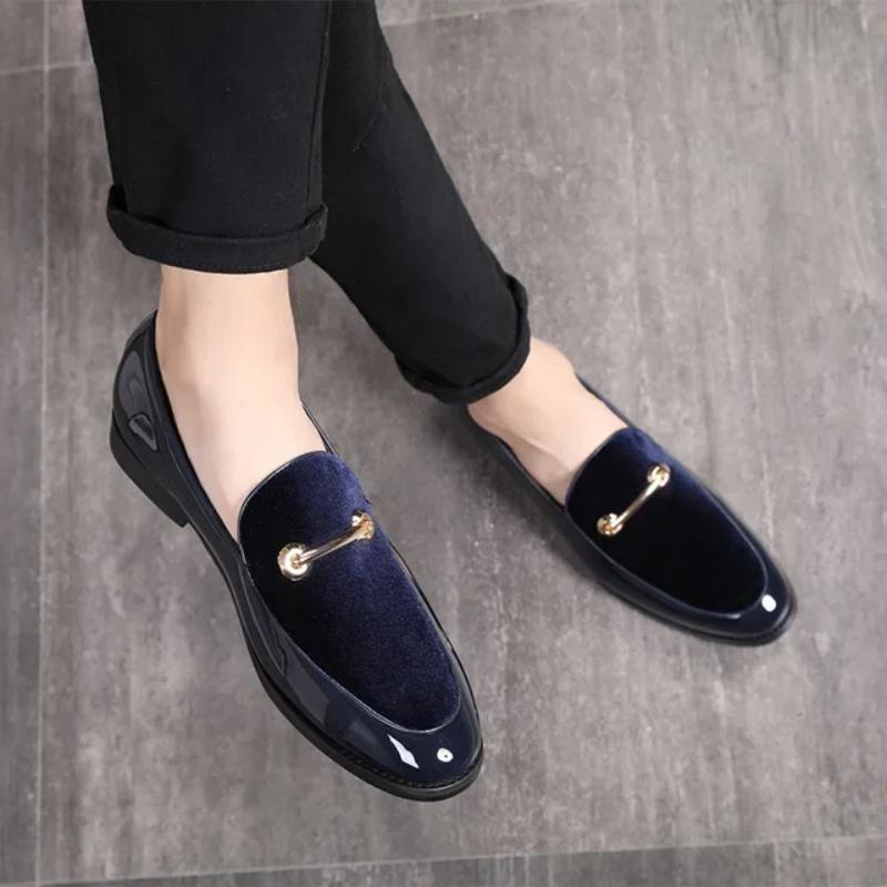 2024 Fashion Pointed Toe Dress Shoes Men Loafers Patent Leather Oxford Shoes for Men Formal Mariage Wedding Shoes Zapatos Hombre