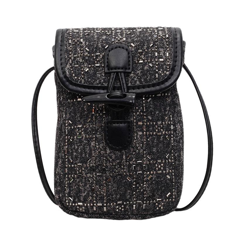 Simple Personalized Small Bag Women's Spring and Summer New Fashion Shoulder Messenger Bag Niche Beautiful Mobile Phone Bag