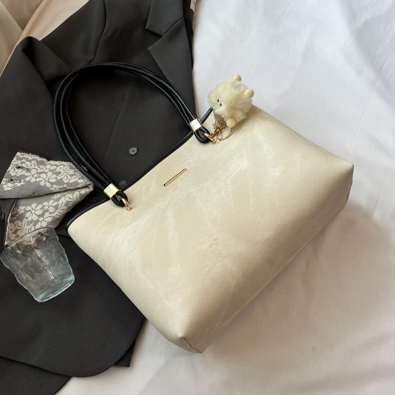 Women's Bag Autumn New Large-capacity Student Class Commuter Bag Portable Tote Bag Underarm Shoulder Bag