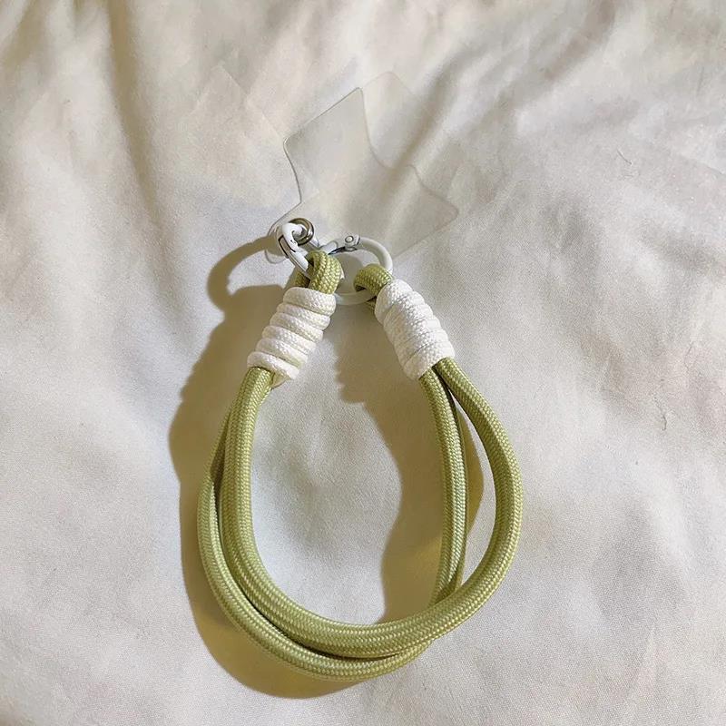 

Minimalist Short Braided Wrist Lanyard - Universal Anti-Lost Strap for Phone Case DIY & Keychain Pendant