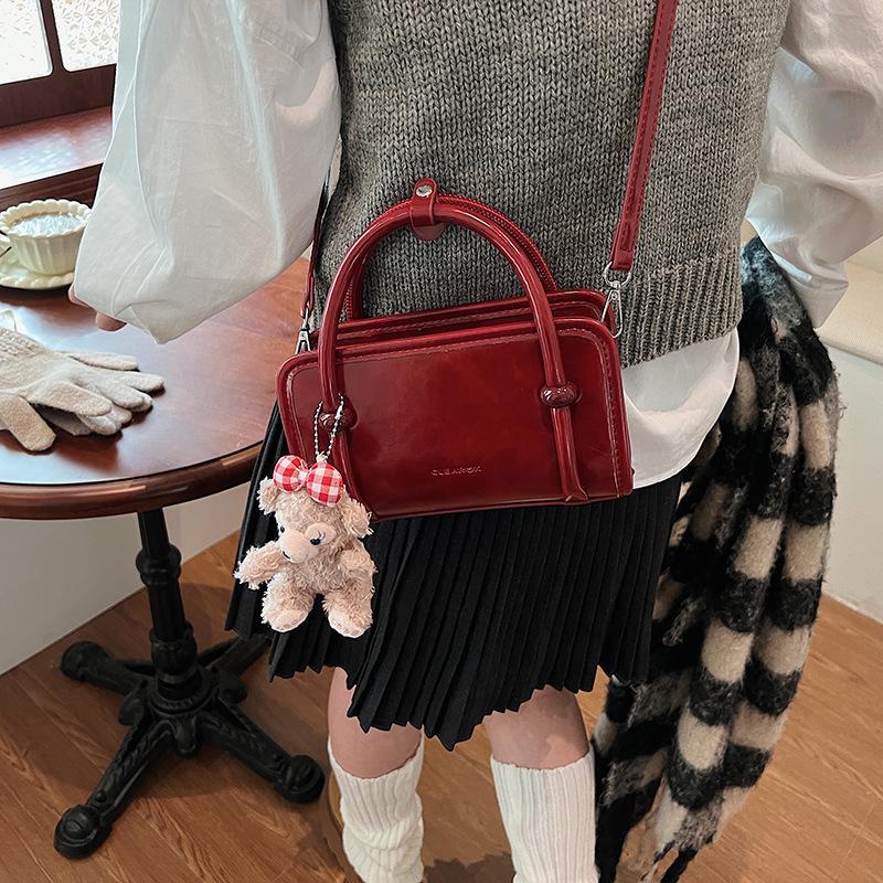 2024 Boston Contrast Color Handbag: Versatile, Fashionable Pillow Shoulder & Crossbody Bag for Women