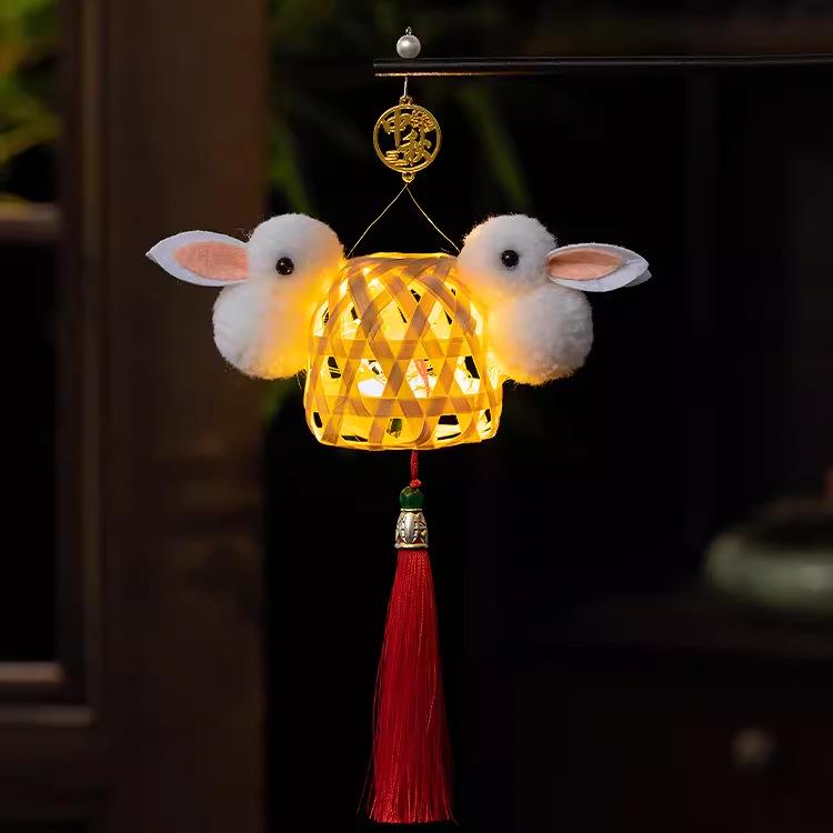 

Handmade Rattan Flower Lantern: Ancient Style, DIY Kit for Hanfu Photos and Events One Size