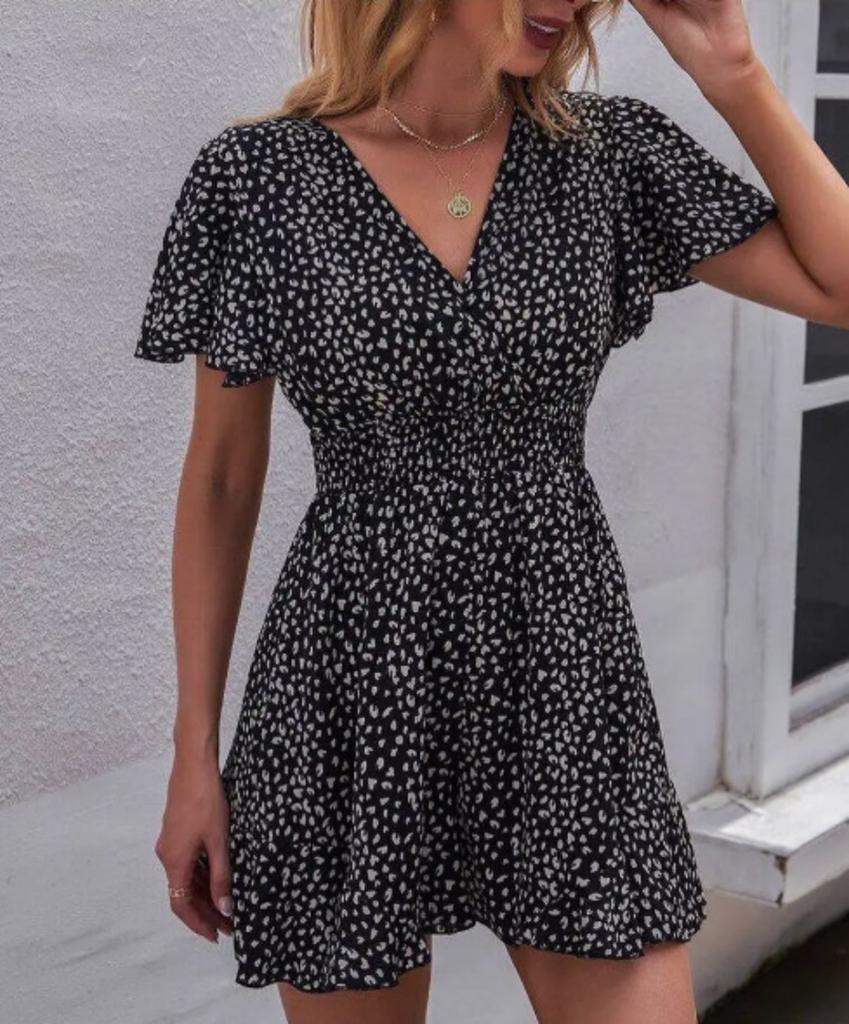 Sexy šaty s výstřihem do V, volánovými rukávy a zvýrazněným pasem