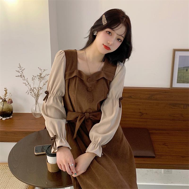 2023 Autumn/Winter Black Corduroy Dress: Slimming, Elegant, Plus-Size, Trendy
