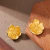 Fashion Temperament Simple Three-dimensional Pleated Stamen Flower Stud Earrings Light Luxury High-end Earrings High Luxury Holiday Style Earrings