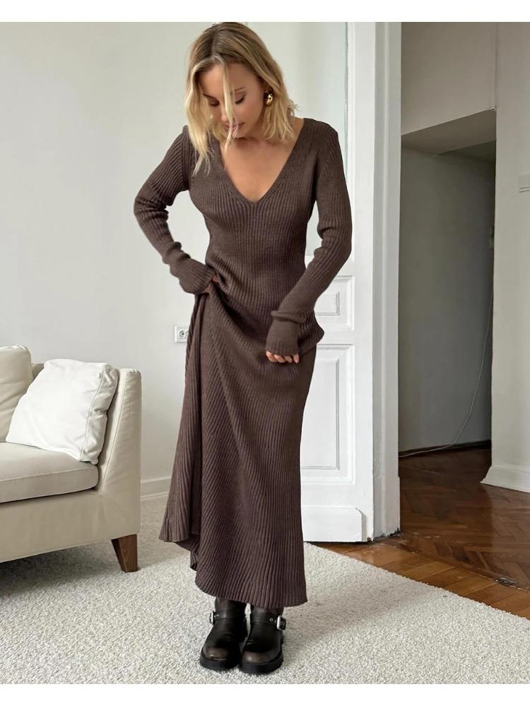 Women's Knitted Dress Elegant V Neck Thick  A-line Dress Brown Long Sleeve Vintage Midi Casual Dresses for Women