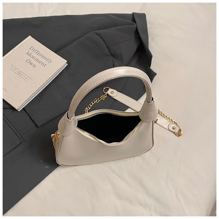 IELGY Fashion Patent Leather Portable Crescent Bag Underarm Bag