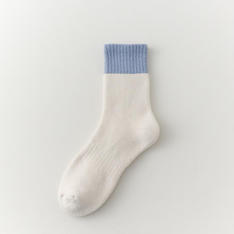 

24 Winter Terry Socks Women S Thickened Warm Medium Tube Socks Women S Color Matching Versatile Velvet Towel Socks Student Socks One size fits all молоко, білий колір