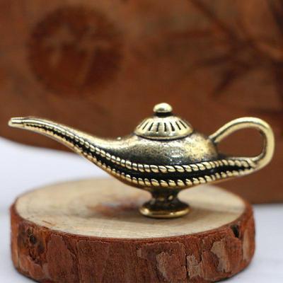Portachiavi Pendente Lampada Magica di Aladino in Ottone Fatto a Mano - Gioiello Regalo Creativo
