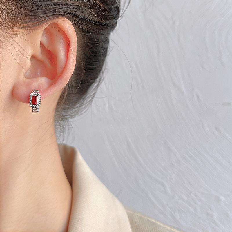 Red Zircon Ear Buckle Women's Light Luxury Temperament Fashion Geometric Earrings Earrings
