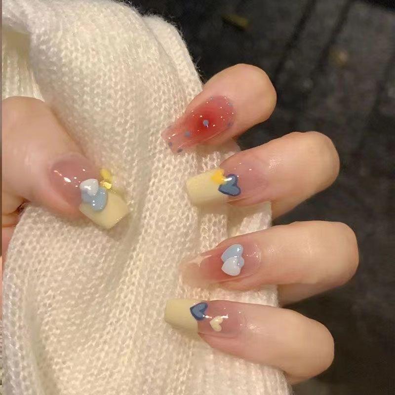 Simple French Gradient Detachable Press-On Nails: Short, Whitening False Nail Tips.