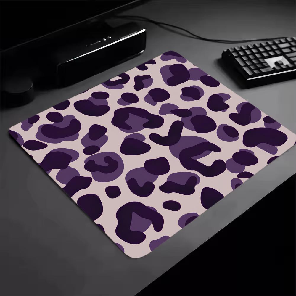 Pink Leopard Print Mouse Pad 18x22 Small Laptop Computer Office Table Mats PC Gaming Esport MousePad HD Non-Slip Rubber Desk Mat
