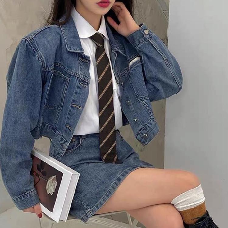 JK Mädchen Kaffee Gestreift Vorgebundene Krawatte Schüleruniform Business Krawatte Fliege