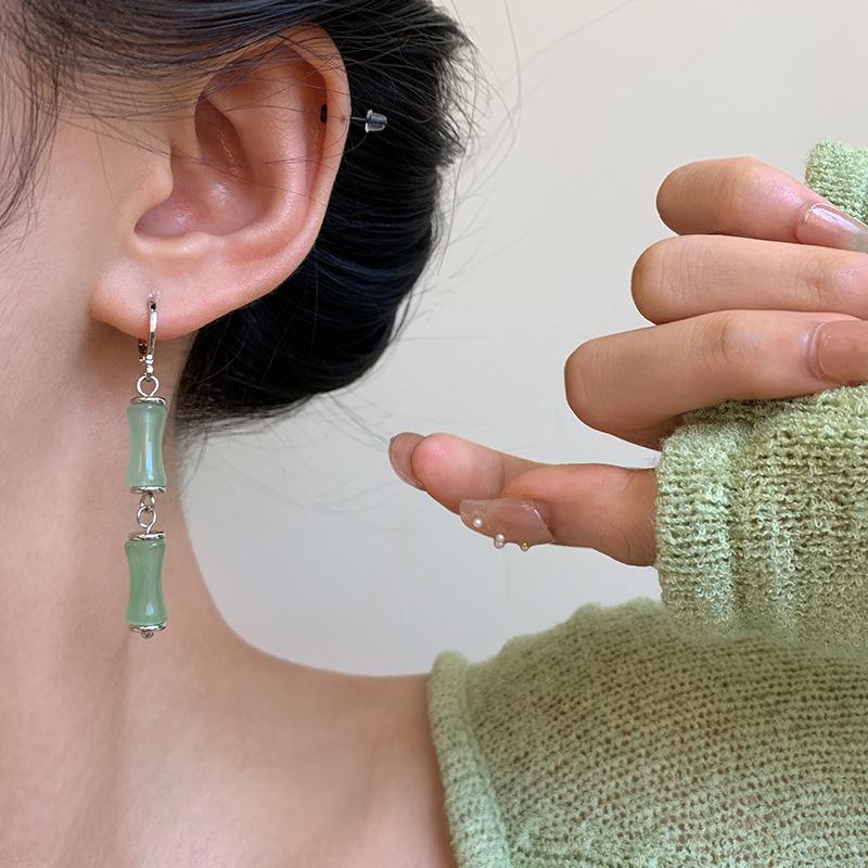 Elegante Bambus Quasten Ohrringe: Moderner chinesischer Stil für Frauen