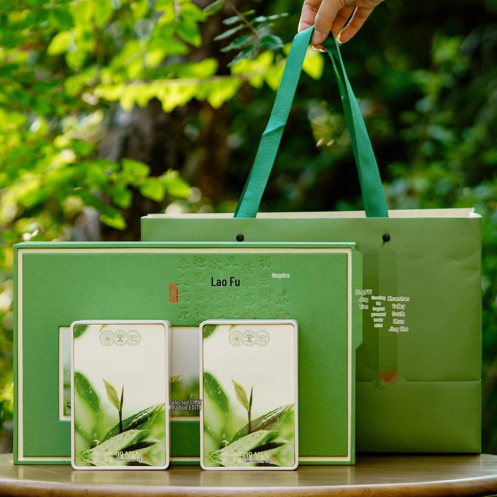 Fresh Green Tea Gift Box: Longjing, Biluochun, Gyokuro Varieties with Towel