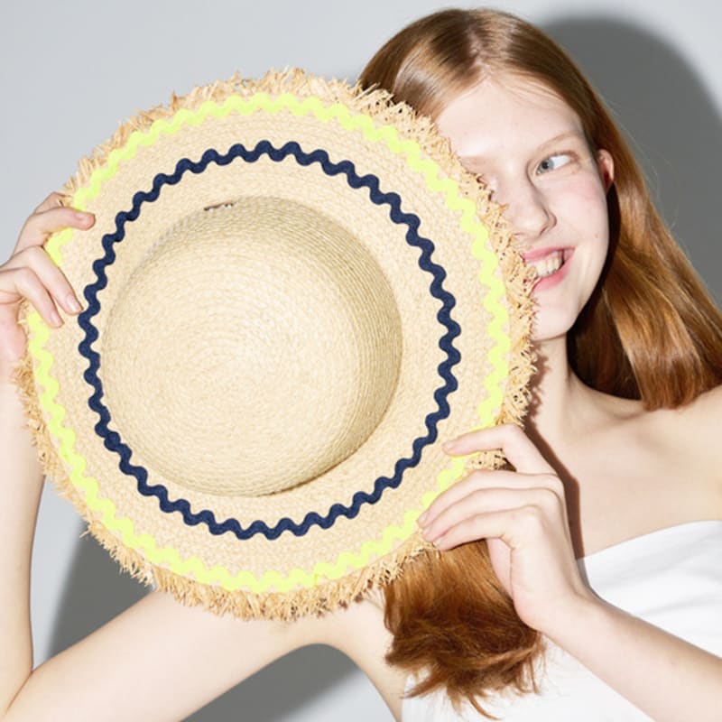 

ШЛЯПА ИЗ РАФИИ ACONTT ВОЛНА С ШИРОКИМИ ПОЛЯМИ_2 ЦВЕТА ORANGE