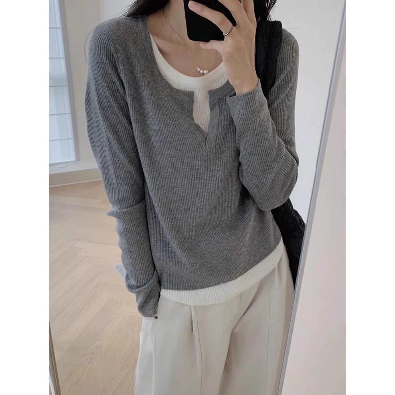 

Женская трикотажная базовая рубашка с V-образным вырезом, имитирующая двойку, осенне-зимний новый сшитый короткий свитер, трикотажный свитер с длинным рукавом one size fits all