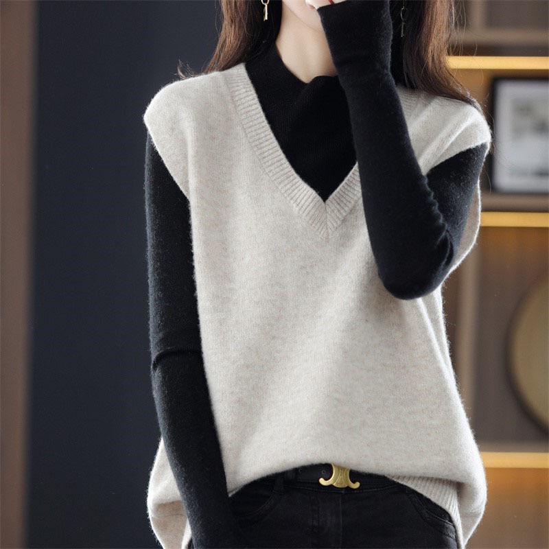 Women's V-Neck Knitted Vest Sweater - Spring/Autumn 2025 Collection, Sleeveless Outerwear
