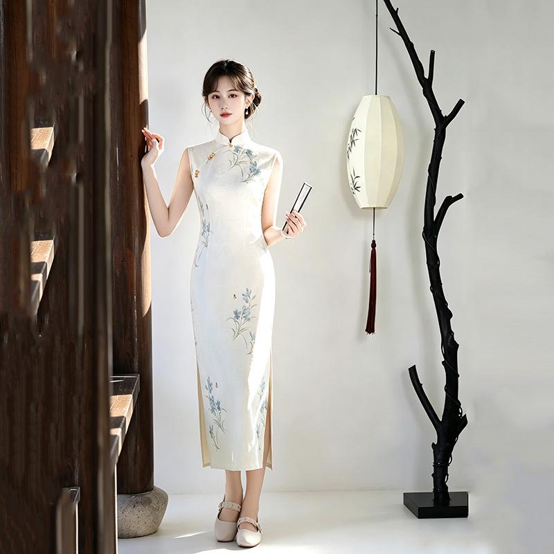 White sleeveless national style new Chinese Suzhou long cheongsam improved young women's high sense can be worn daily in summer