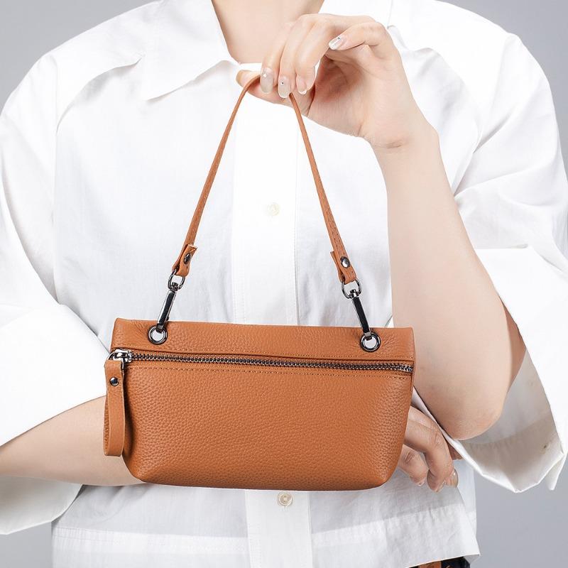 Niche Underarm Bag Female Baotou Layer Cowhide Shoulder Bag Crossbody Bag Fashion Mobile Phone Bag Commuter Bag