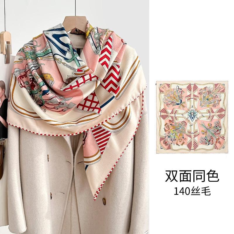 

Double-sided heterochrome silk wool 140 silk scarf Heavy Industry high-grade silk fur large shawl autumn and winter versatile warm scarf 136cm