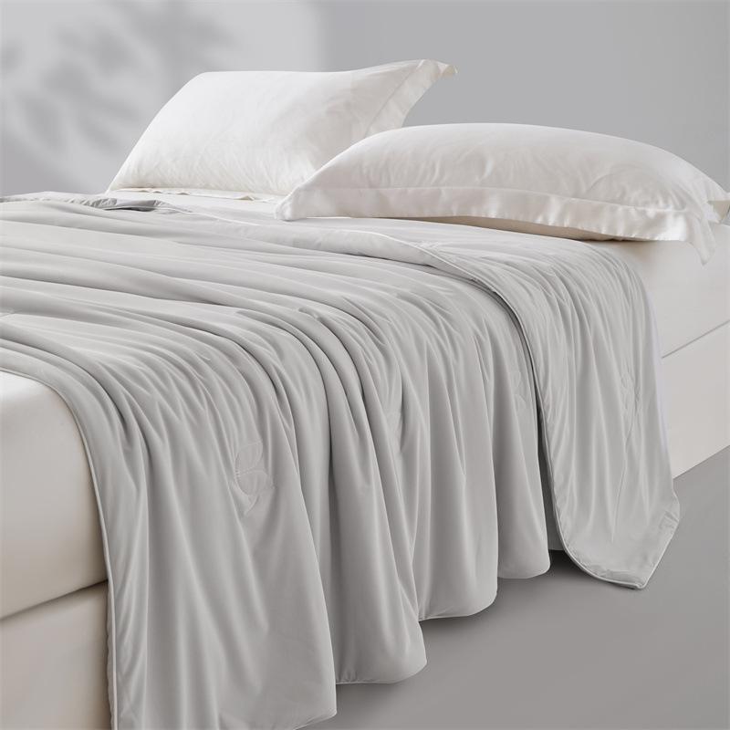 1pcAdvanced cooling sensation, machine washable water, antibacterial air conditioning, thin blankets, single and double blankets