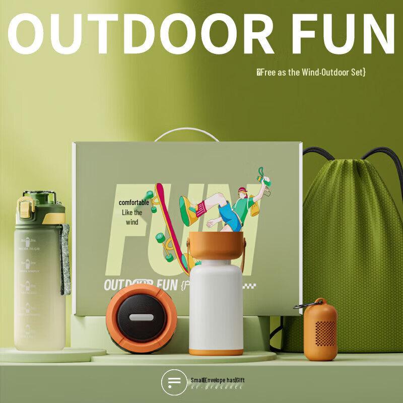 A.T.BOUNDARY Evergreen Rabbit Outdoor Backpack