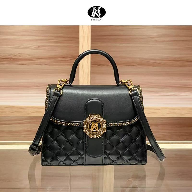 Exquisite Leather Simple Small Square Bag Women's Messenger Bag Bag Bag Bag Bag New Trendy Versatile Shoulder Handbag Bag