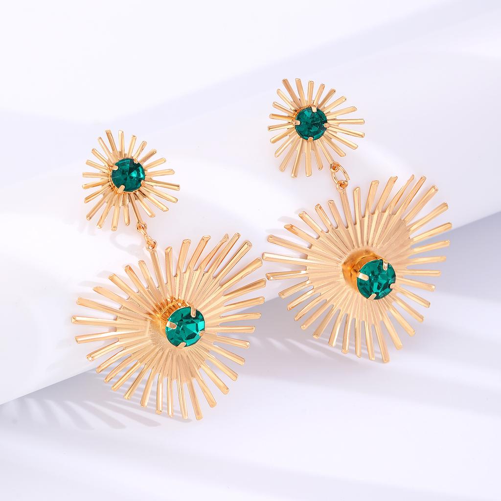 Green Rhinestone Inlaid Big Metal Drop Earrings Women's Exaggerated Sunflower Heart Pendant Modern Trend Statement Ear Zircon
