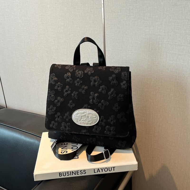 Handbag Women's New Fashion Exquisite Backpack Casual Versatile Small Backpack