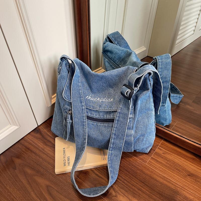 Crossbody bag women's vertical denim bag student literary versatile flip flat shoulder bag