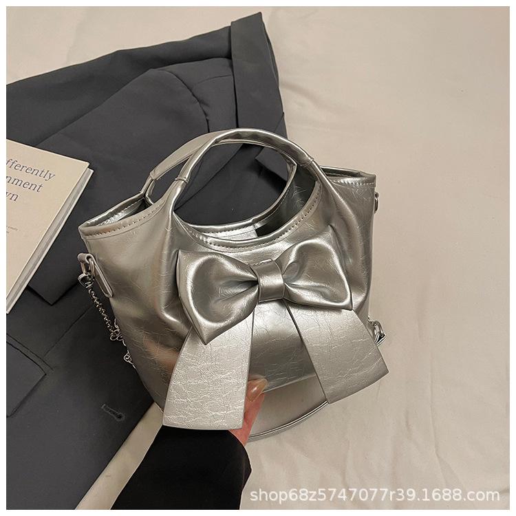 New Popular and Fashionable Large-capacity Bow Handbag, Foreign and Beautiful, High-end Backpack, Personalized Leisure Bag